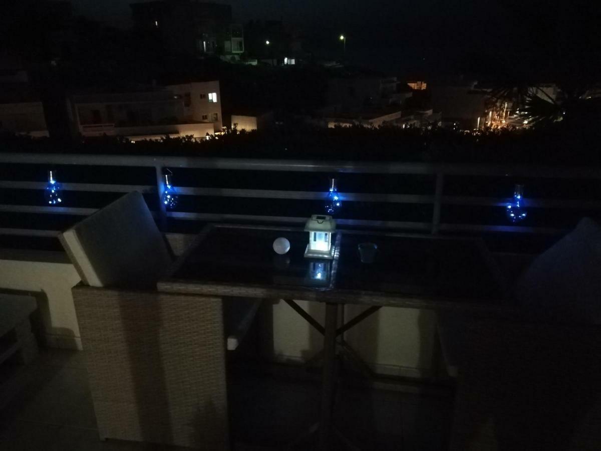 Sea View Cozy Studio Near Center Of Rethymno Town Buitenkant foto